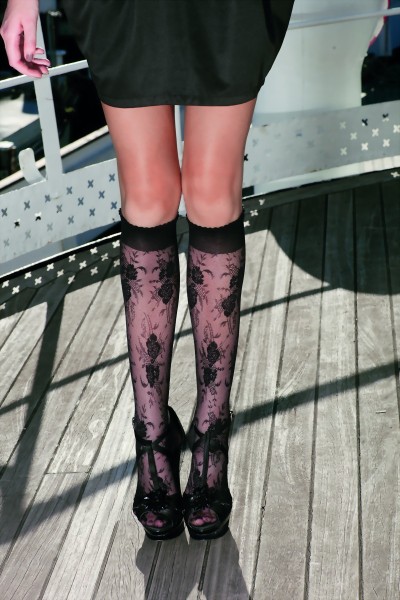 Trasparenze - Exclusive flower patterned knee highs Peonies